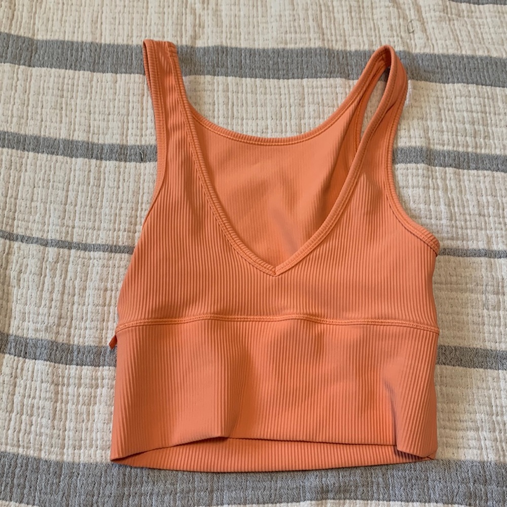 Rare lululemon top